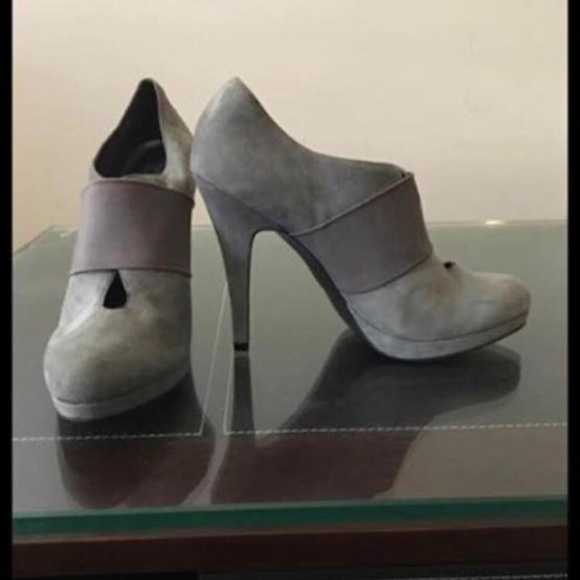 Jessica Simpson platform Grey Shoes..New - Picture 2 of 3